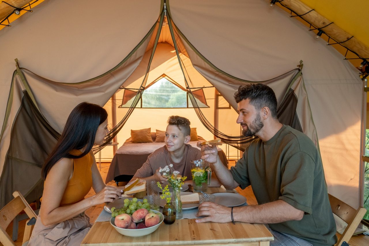 Family breakfast during a private villa stay in Kodaikanal